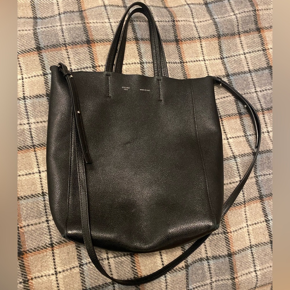 Celine Cabas Vertical leather tote